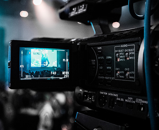 Studio de production audiovisuelle, WRP Production vous propose la captation vidéo de vos différents évènements.